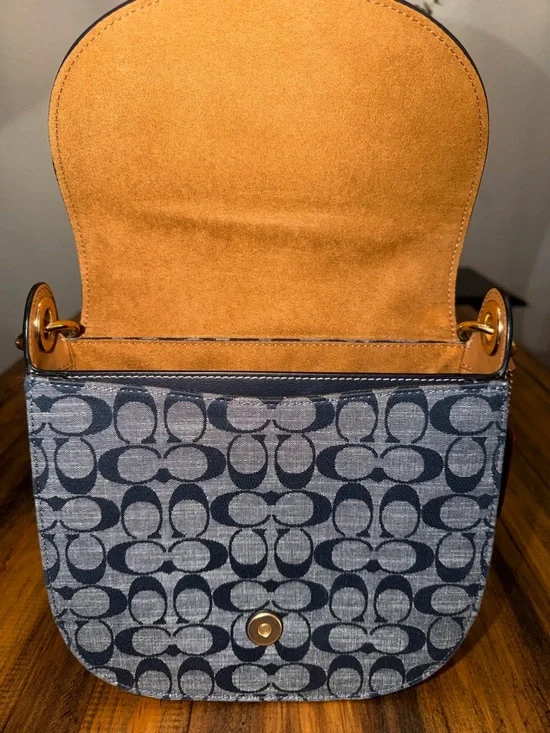 Coach Kleo Bag in Signature Chambray, Denim Blue - Picture 9 of 13